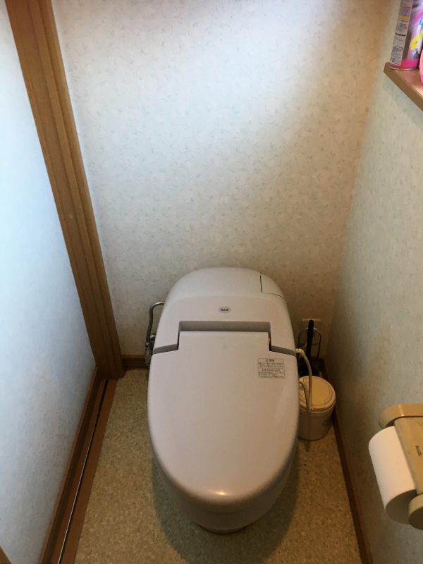 福島市 トイレ、内装交換 施工前